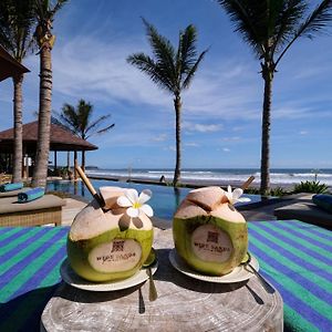 Wide Sands Beach Retreat